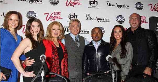 车讯：惊人发现！车灯与标点符号的奇趣针对