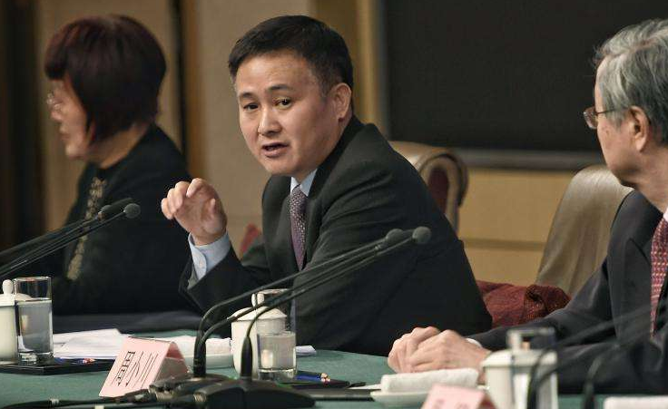 纽约时报:2020年胡润百富榜:马云¥4000亿蝉联首富 钟睒睒列第三 纽约时报:2020年胡润百富榜:马云¥4000亿蝉联首富 钟睒睒列第三