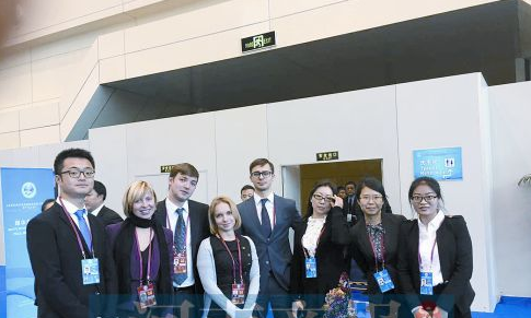 车讯：高手对决 2012雅力士全国挑战赛年度车王诞生